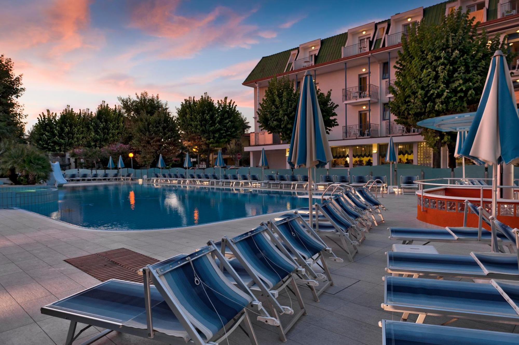 Hotel Paris Resort Bellaria-Igea Marina Dış mekan fotoğraf
